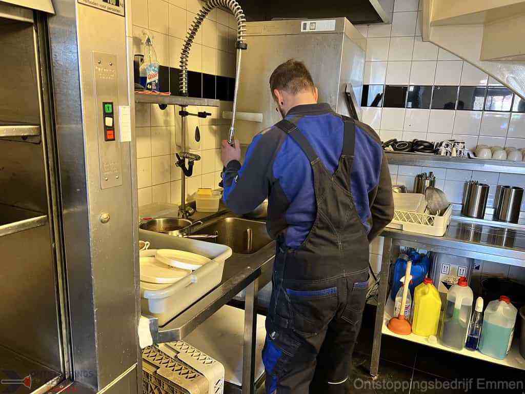 Ontstoppen Gootsteen Emmen Ontstoppen Gootsteen Emmen